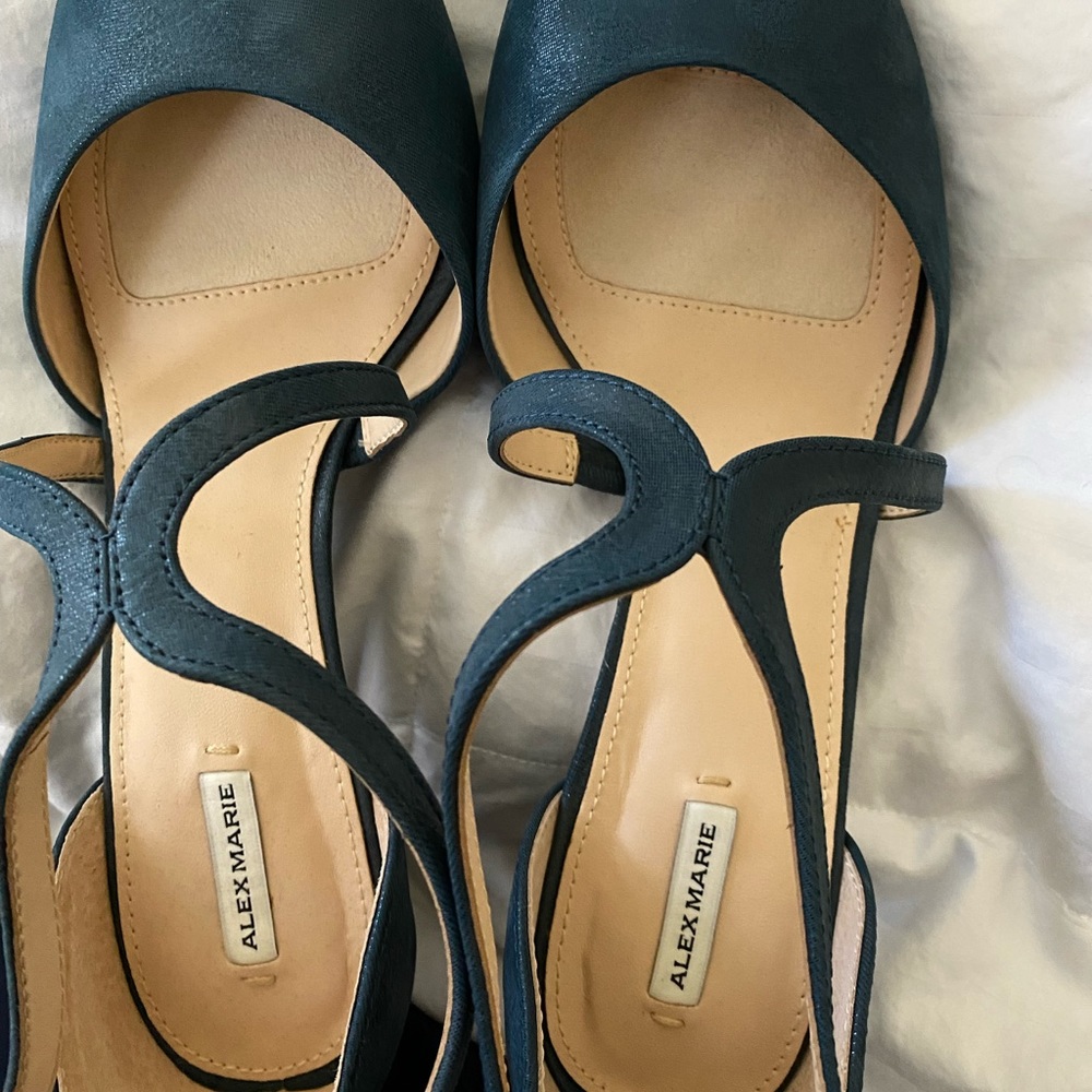 Alex Marie Thaylee Leather Cross-Strap Pumps
